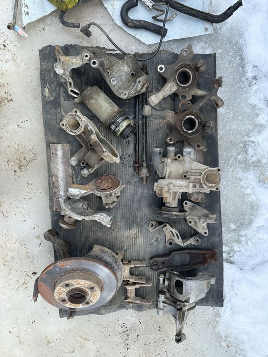 Продам запчасти на пассат