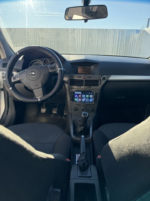 Opel Astra H  1.6 Benzina