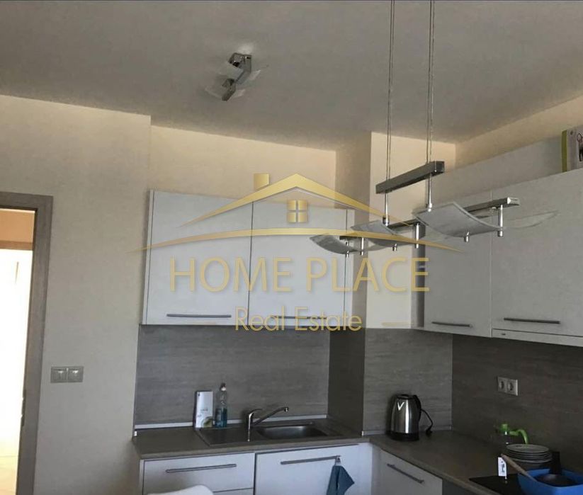 Дава се под наем Тристаен апартамент в Варна, Аспарухово - 110 кв.м за 918 € - Снимка #2