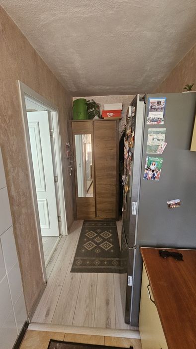 Închiriez apartament 2 camere, mobilat și utilat, zona Grădină, Bârlad