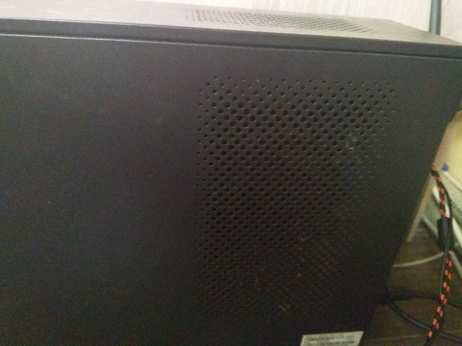 Настолен компютър асер