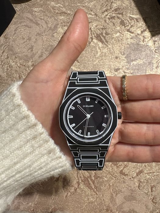 D1 Milano Black Sketch – Ceas 40.5mm