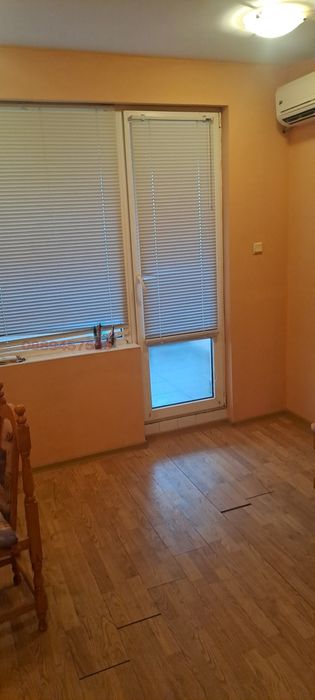 Апартамент за продажба