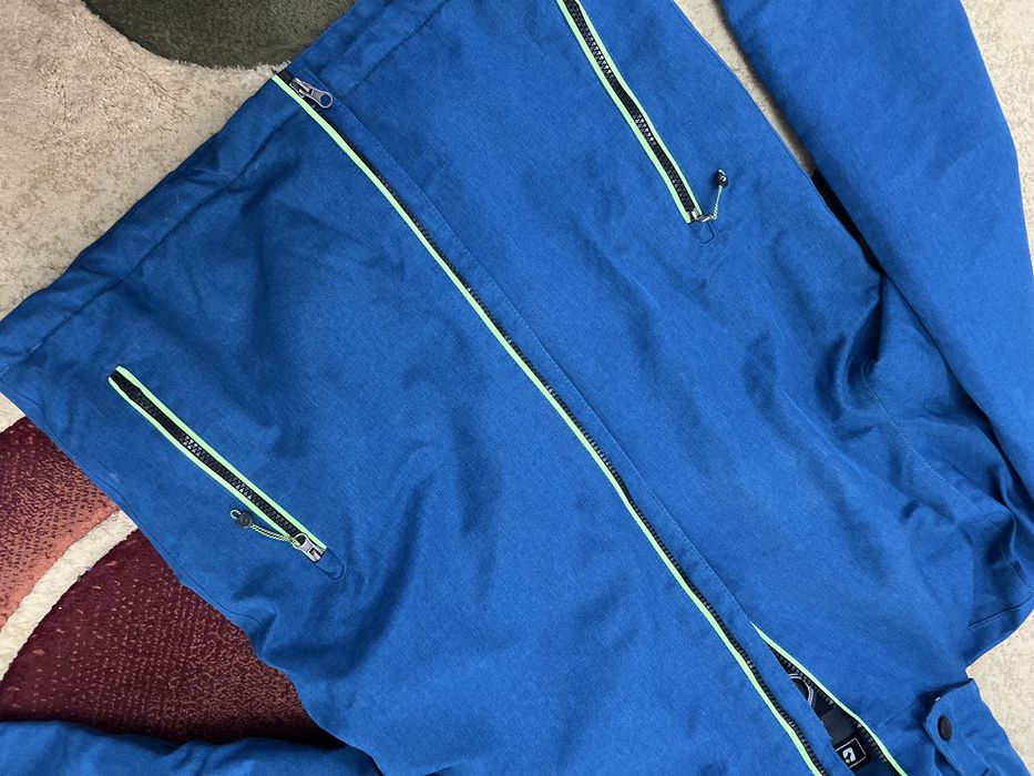 Куртка на 11-13лет очень теплая