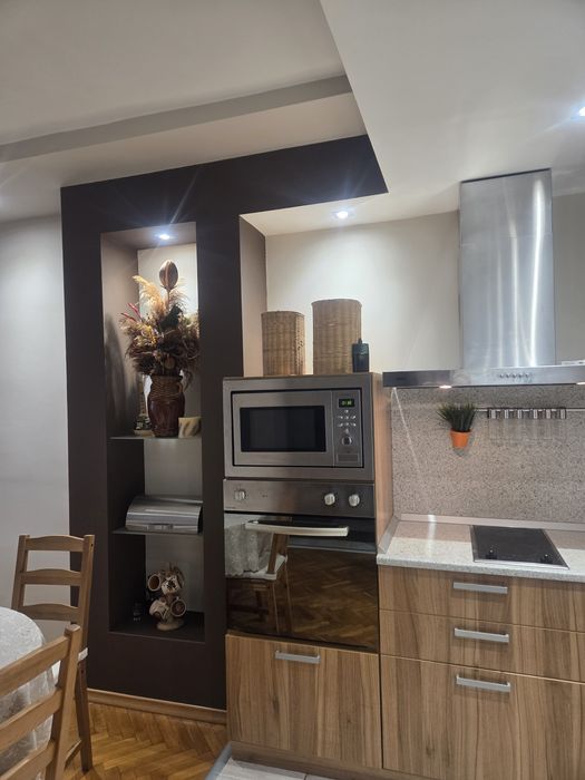 Дава се под наем Тристаен апартамент в Русе, Хъшове - 93 кв.м за 398.82 € - Снимка #1