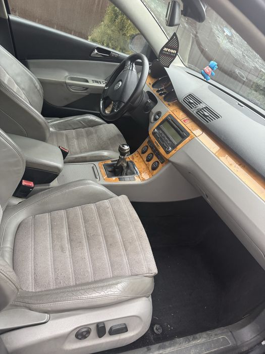 De vanzare wv passat