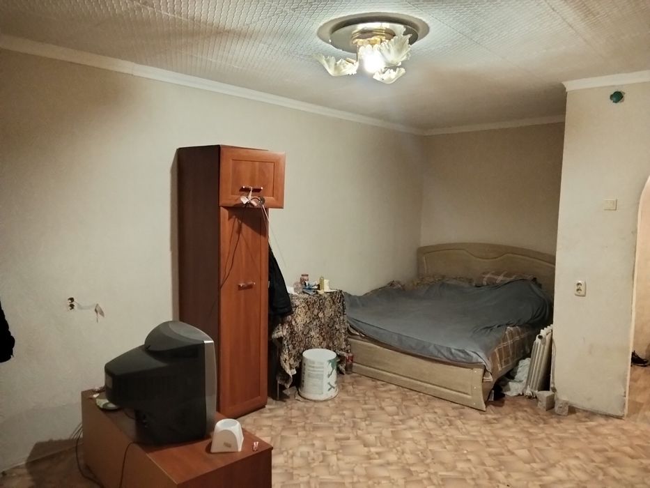 Продам полуторку на 41-разъезде