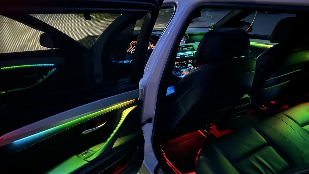 Амбиентно лед осветление