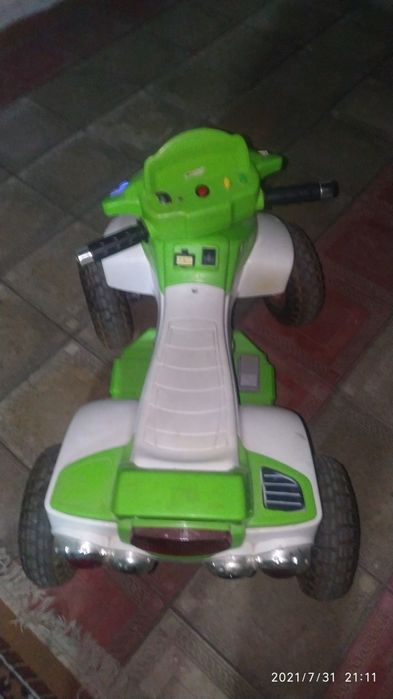 Продается детский мотоцикл на аккумуляторе