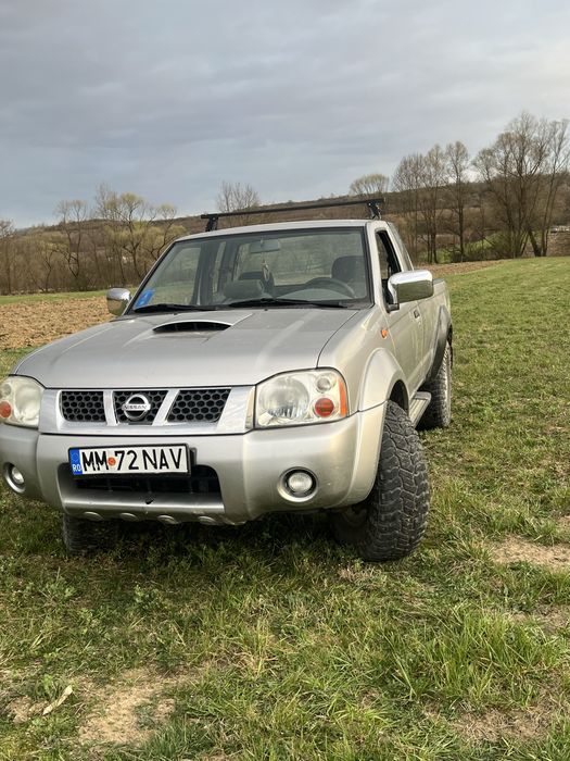 Nisan navara d22