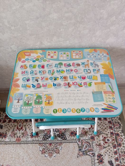 Продам детский стол и стульчик