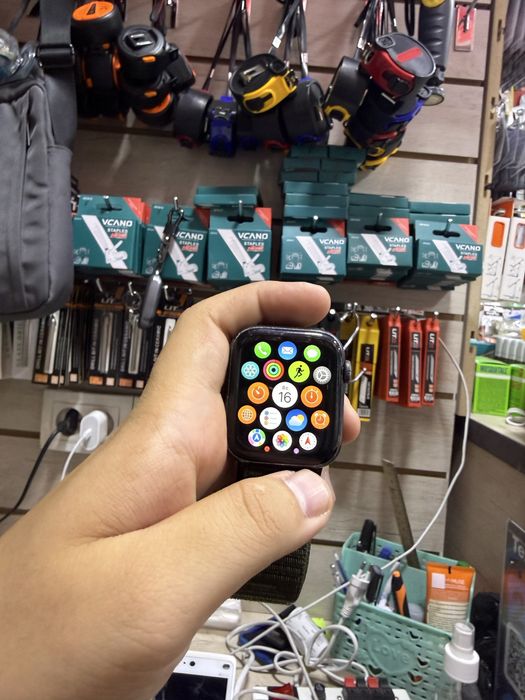 Iwatch SE6 44 mm