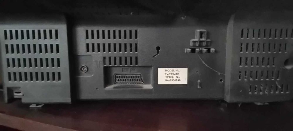 Телевизори Panasonic - 21" и Philips - 21" - 2 бр.