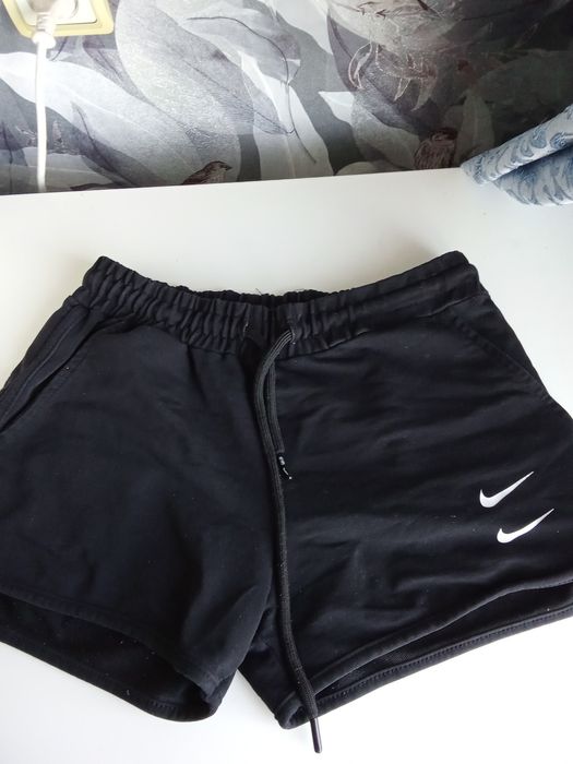 Стильные шорты Nike оригинал рр М _42-44