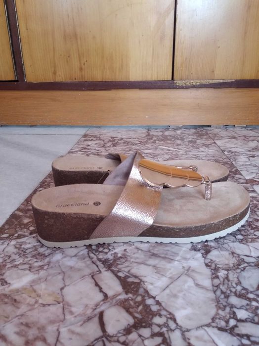 Чехли марка Graceland