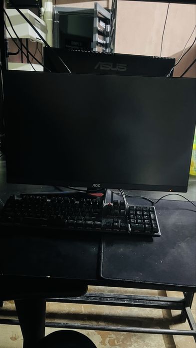 Монитор Асус и AOC Asus