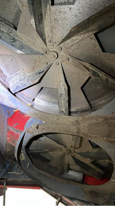Dezmembrez combina agricola Massey Ferguson 7272, 7274 7276 7278 7280 Fendt 8300 8350 38 40