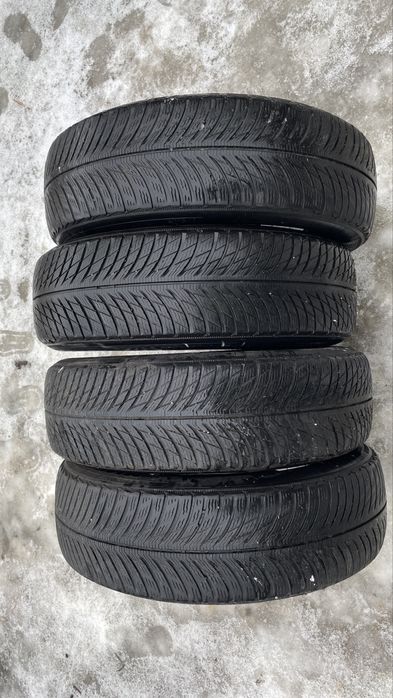 Vand anvelope de la R14 R15 R16 R17 R18R19 R20 R21vara allseason iarna