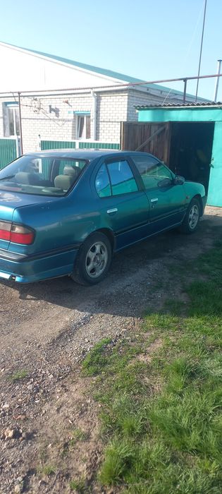 Продам машину Nissan primera