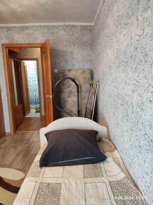 Сдам 2 комнатную квартиру