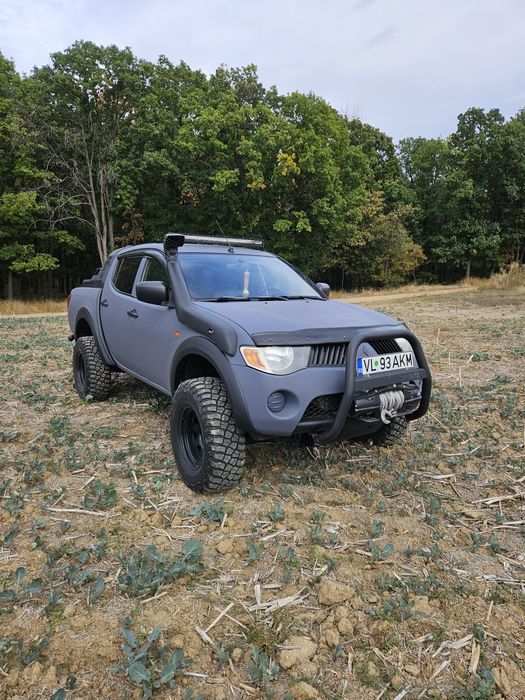 Vand Mitsubishi l200 , (accept și unele variante)