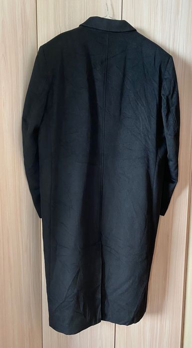 Стилно ново дълго мъжко палто от фирмен магазин на Hugo Boss