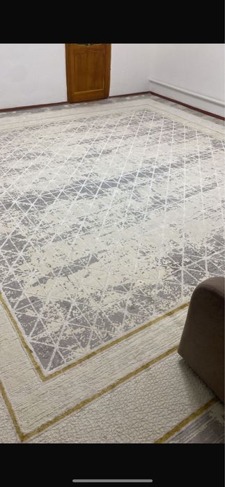 Продается  ковер 5x5