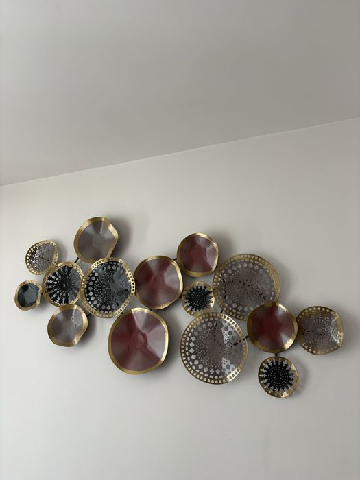 Tablou decorativ metalic de perete – design modern elegant