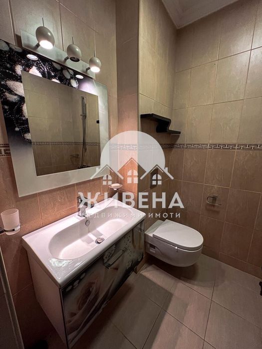 Продава се Къща в с. Оброчище, Област Добрич - 250 кв.м за 1400 €/кв.м - Снимка #5