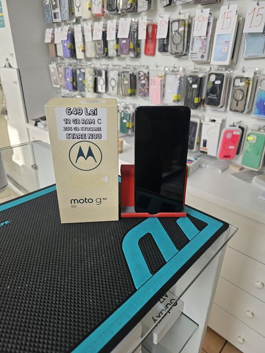 Moto G84 5G, 12/256 GB, Nou, Garanție