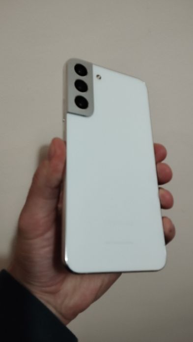 Samsung Galaxy S22 plus