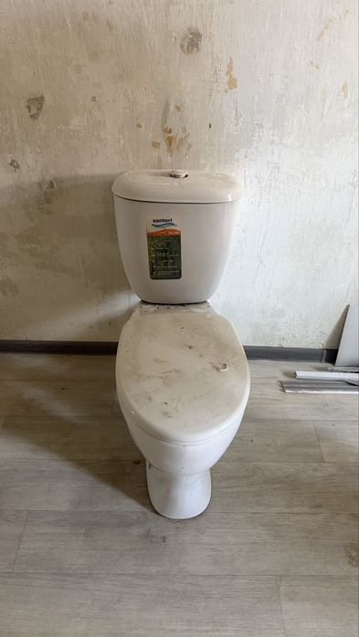 Продам унитаз бу