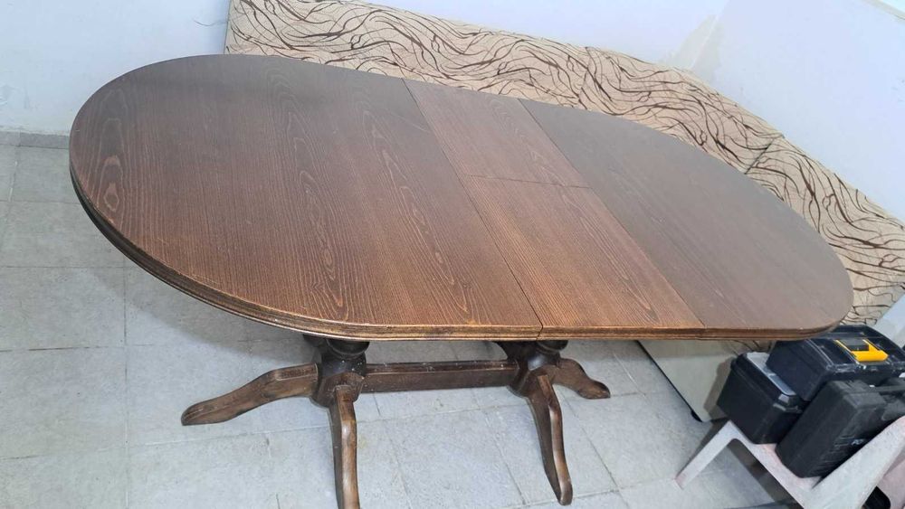 Холова маса дървена разтегателна овал