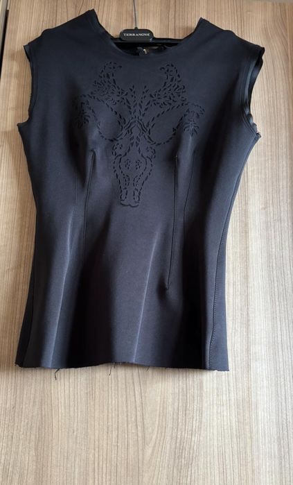 Нови с етикет топове ZARA