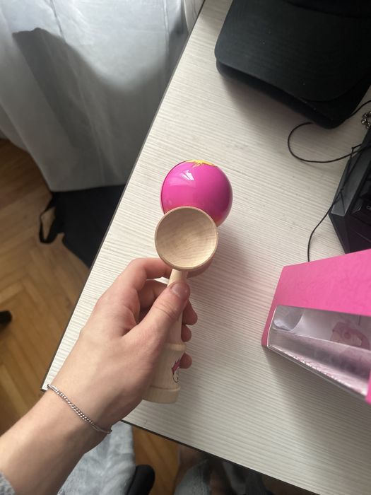 kendama bisoi  noua