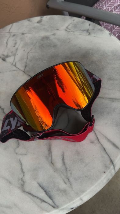 Ochelari de schi/ snowboard Giro Axis-Lentile magnetice VIVID Zeiss  (2 lentile incluse )