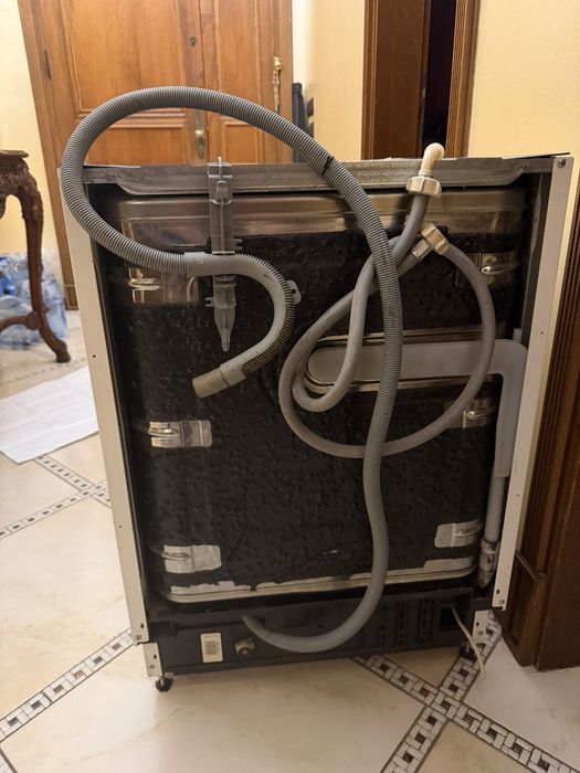 Миялна машина за вграждане Juwel