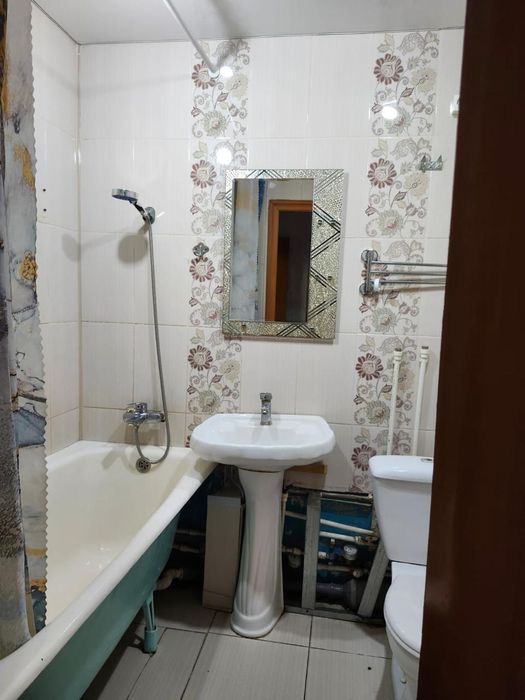 Продам 1 ком в 20 мкр. Сити Мол