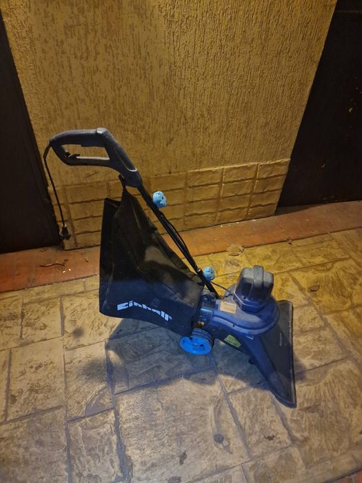 Електрически листосъбирач