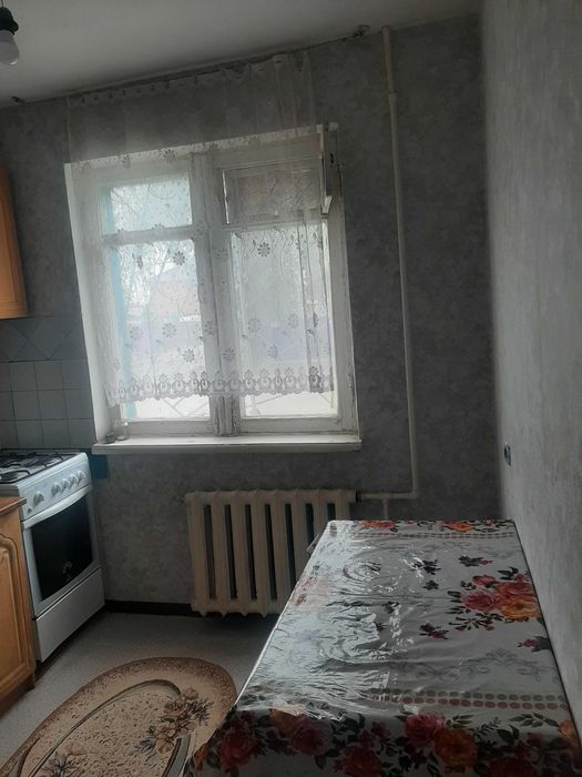 Сдам квартиру двухкомнатную