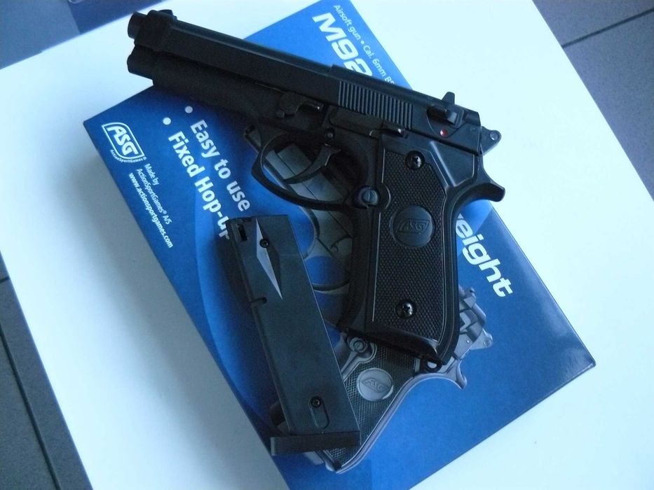 Pistol Airsoft BERETTA M92F HW Metal Slide ASG Mecanism Spring/Arc,Nou