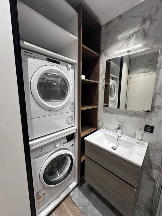 Дава се под наем Двустаен апартамент в Пловдив, Младежки Хълм - 60 кв.м за 698.19 € - Снимка #11