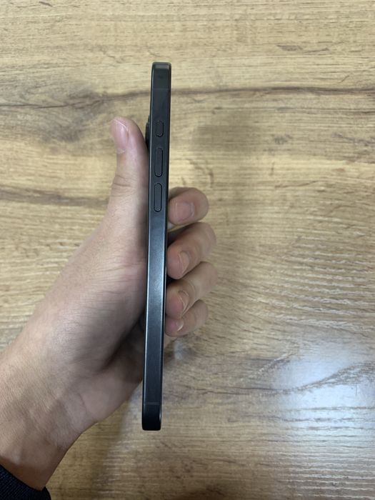 Продам айфон 15 про мах 256гб