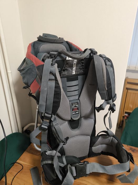Туристическа раница самар Deuter Kid Comfort 2