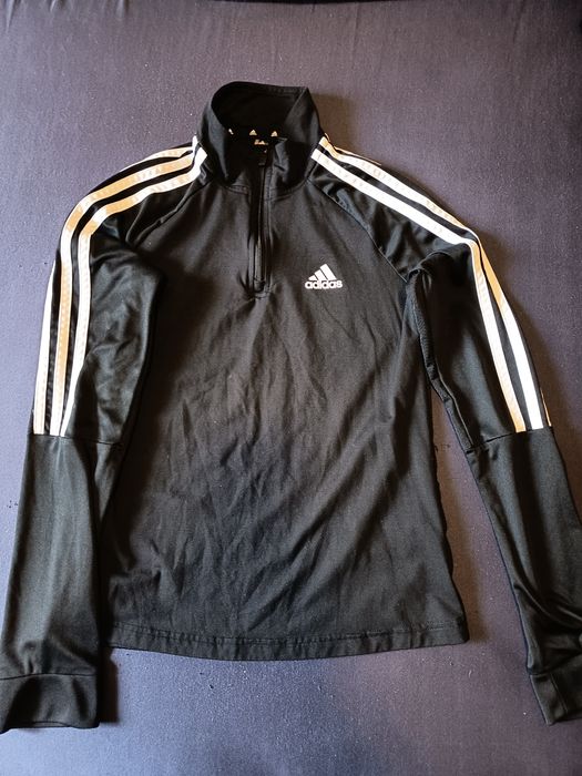 Адидас блузи с дълъг ръкав