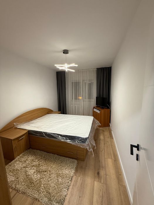 2 camere- 54 mp- etaj 1- Mircea cel Batran- 430 euro