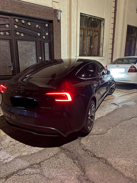 Tesla mode 3 highland 2024 yil Toza dual motor long range