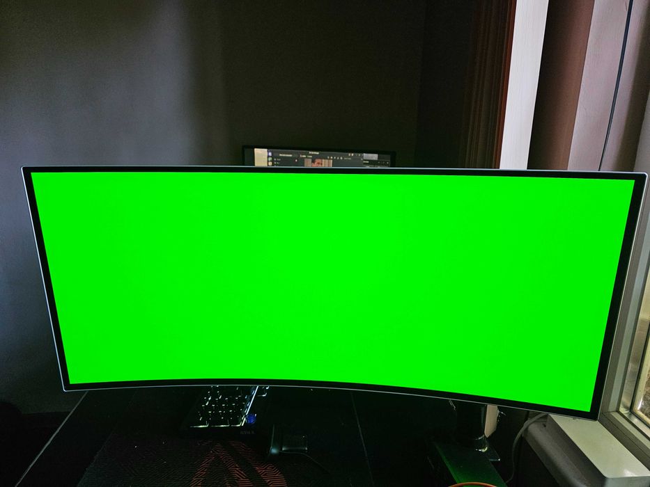 SAMSUNG Odyssey OLED G8  175hz