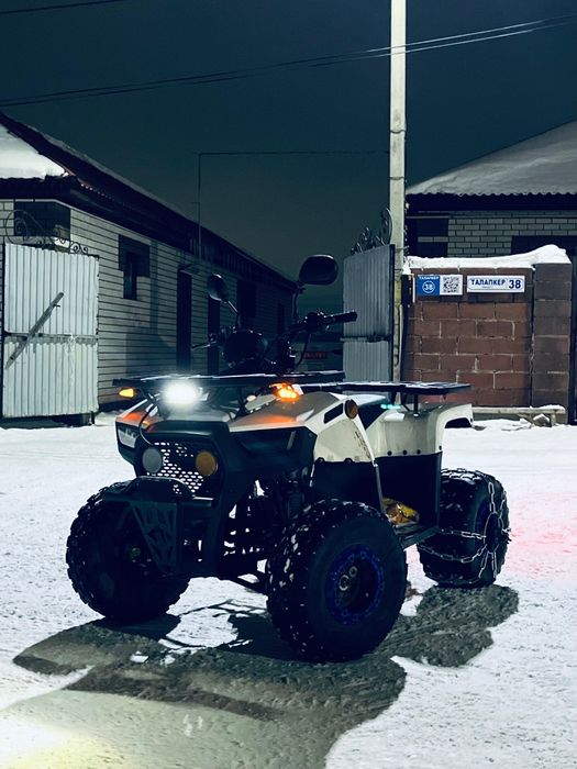 Продам квадроцикл в хорошем состояние