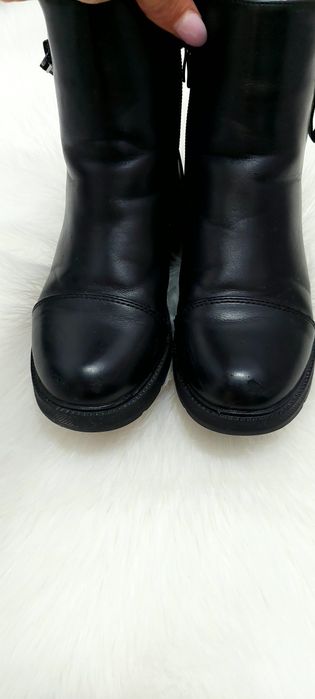 Ghetuțe fetița 32(20 cm interior)